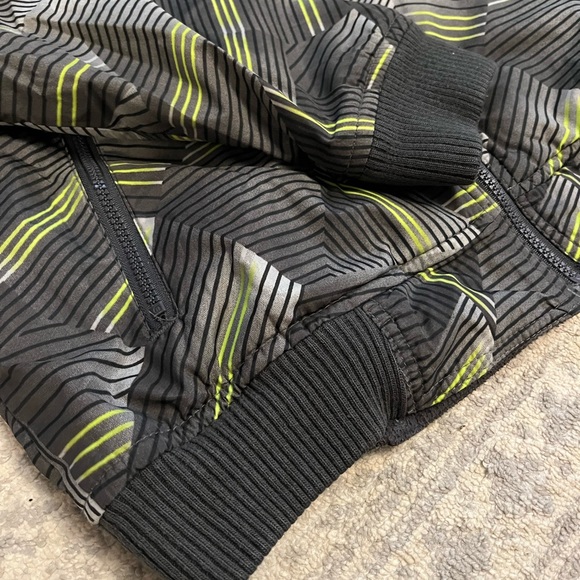 Sport-Tek Boy Reverisble Jacket, Sz 14/16, Wind-breaker/fleece, great condition - Picture 5 of 10